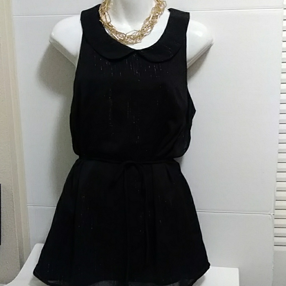 MODCLOTH SLEEVELESS TOP